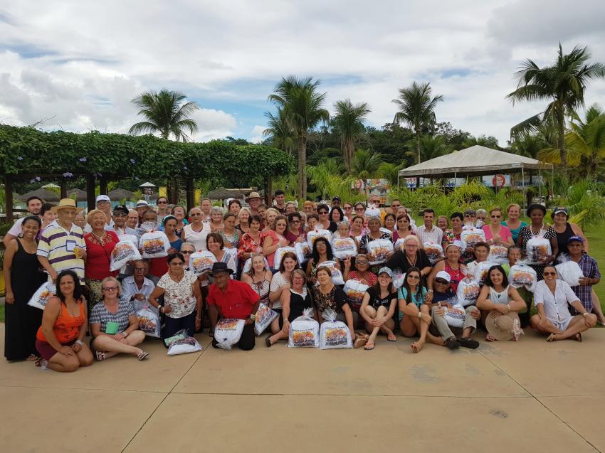 Confraternização da Assistência Social com o Grupo dos Idosos 