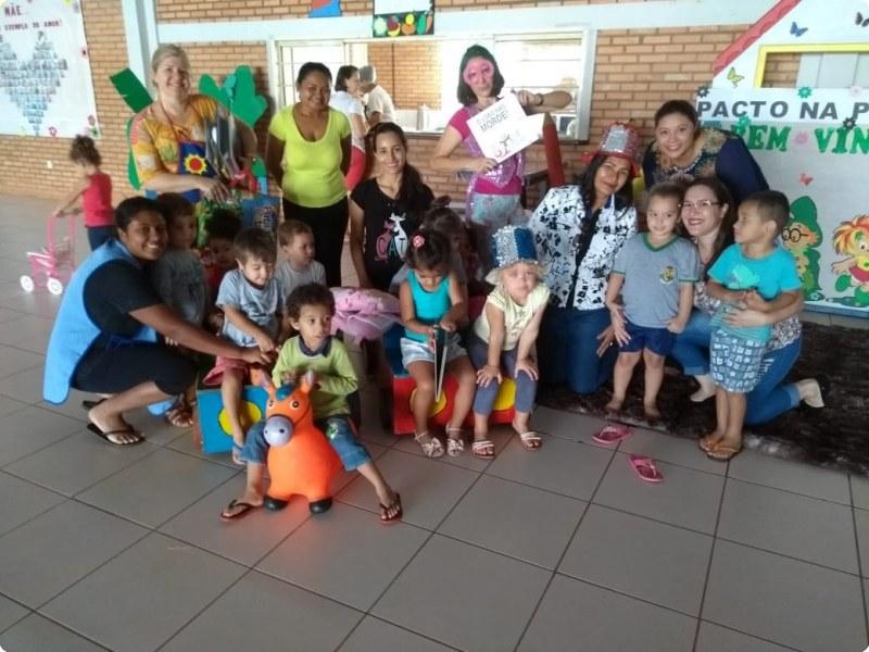 EMEI Professora Sílvia Helena Machado realiza Semana de Contação de histórias