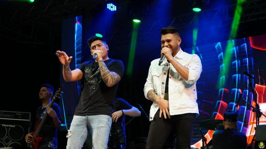 Shows Cristian e Mateus e Mayke e Rodrigo 