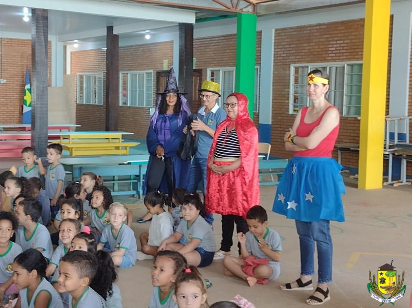 Semana da Criança na rede pública, para crianças do Infantil e também a Apae e escola do Campo