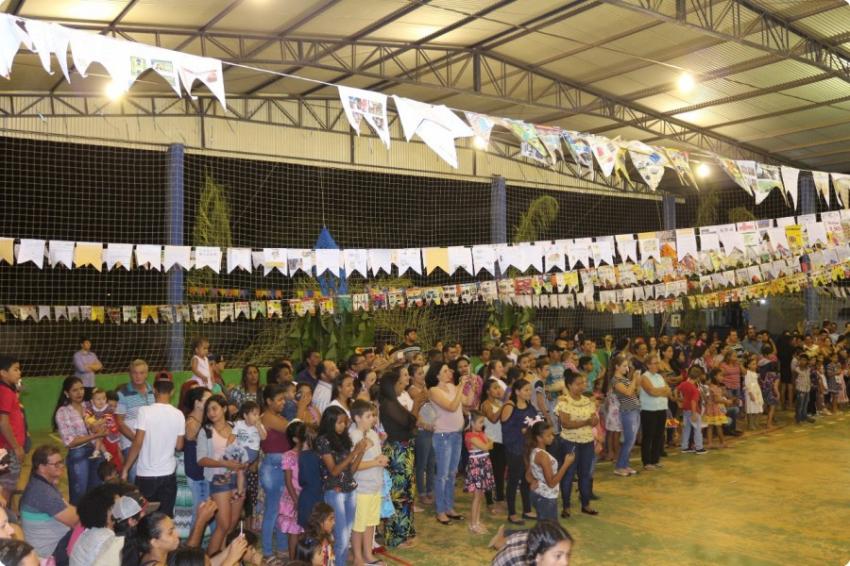 Arraiá da Escola Municipal Nilza de Oliveira Pipino